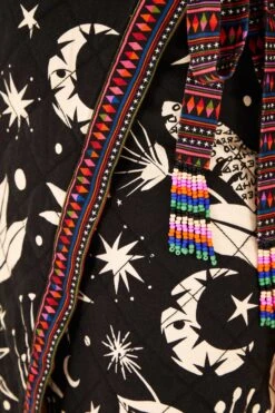 Farm Rio Black & White Cerrado Sky Wrap Skirt 12 Farm Rio Black & White Cerrado Sky Wrap Skirt -Farm Rio Fashion Store 301945 05 2bbc7df2 63b6 4cbb 9a71 38a776dbcc32