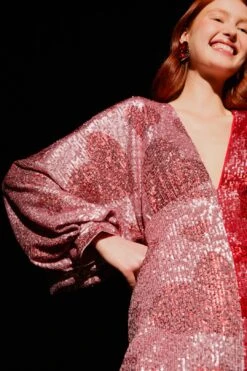 Farm Rio Hearts Sequin Midi Dress -Farm Rio Fashion Store 303943 03