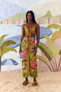 Farm Rio Toucans Scarf Lenzing™ Ecovero™ Viscose Crop Top -Farm Rio Fashion Store 303977 01