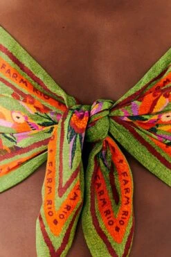 Farm Rio Toucans Scarf Lenzing™ Ecovero™ Viscose Crop Top -Farm Rio Fashion Store 303977 04
