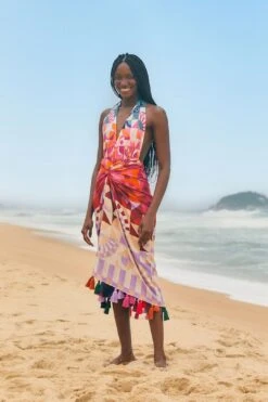 Farm Rio Ombre Graphic Toucans Multicolor Sarong