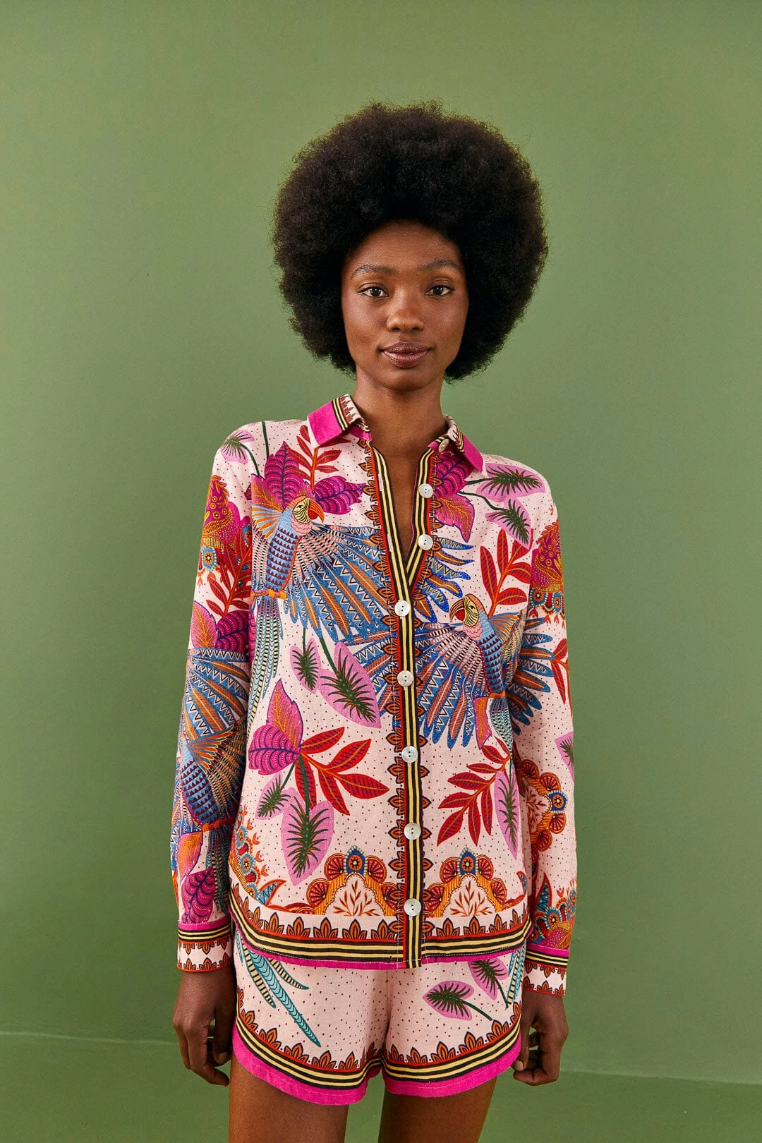 Farm Rio Pink Macaw Scarf Shirt 5 Farm Rio Pink Macaw Scarf Shirt - Image 3