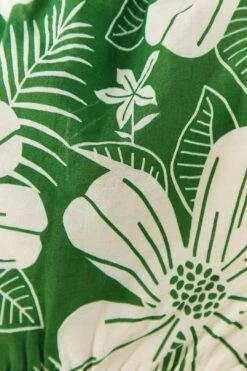 Farm Rio Off-White Macaw Elegance Crop Top 10 Farm Rio Off-White Macaw Elegance Crop Top -Farm Rio Fashion Store 306377 04 1