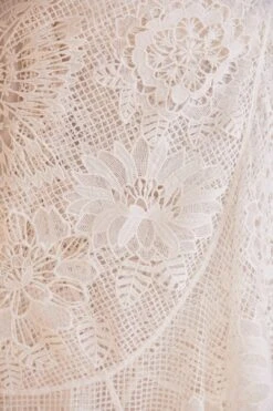 Farm Rio Off-White Guipire Midi Skirt 11 Farm Rio Off-White Guipire Midi Skirt -Farm Rio Fashion Store 309241 05