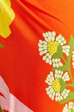 Farm Rio Red Neon Floral Sarong 9 Farm Rio Red Neon Floral Sarong -Farm Rio Fashion Store 310594 04