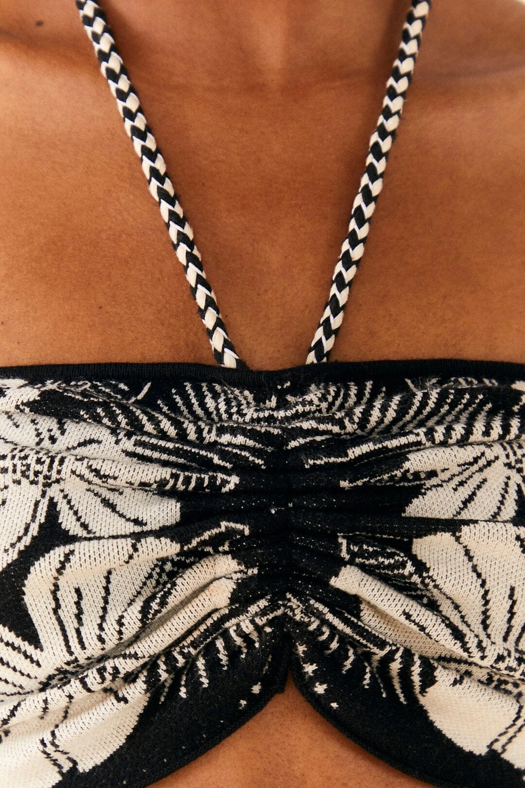 Farm Rio Black Macaw Elegance Knit Top 6 Farm Rio Black Macaw Elegance Knit Top - Image 4