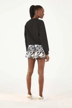 ADIDAS FARM TOTALLY NEW RIO SWEATER BLACK -Farm Rio Fashion Store H57415 02 a03d86a0 6ab0 4eb2 a8c3 11675a48a6ad